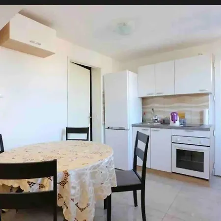 Dom wakacyjny Seafront House Antonia *