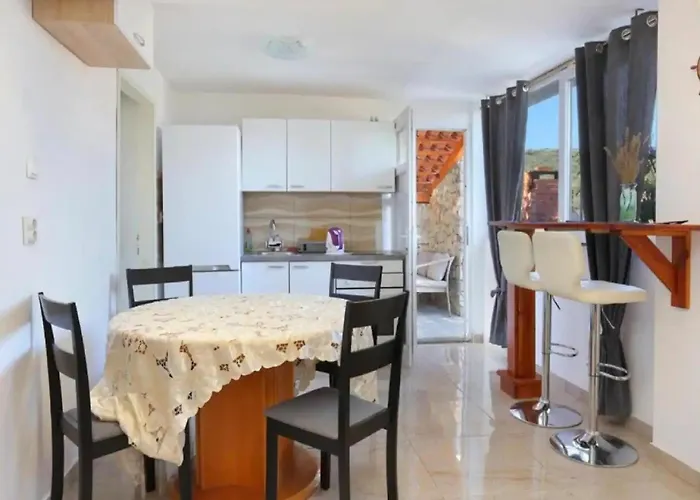 Vakantiehuis Seafront House Antonia Rogoznica (Sibenik-Knin)