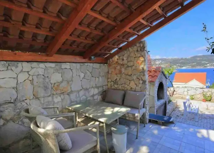 Seafront House Antonia * Rogoznica (Sibenik-Knin)